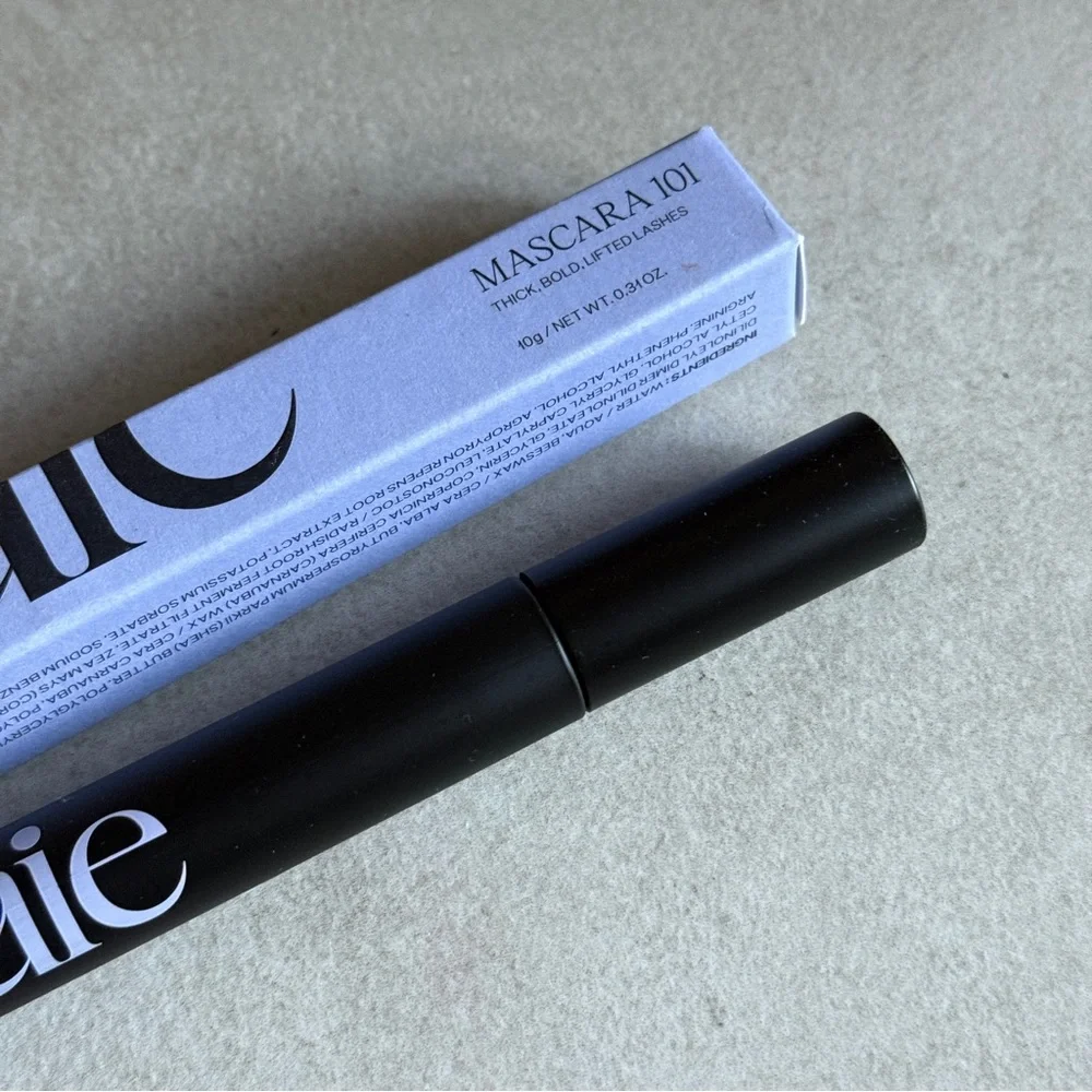 Saie Mascara 101 Black Thick Bold Lashes New in Box